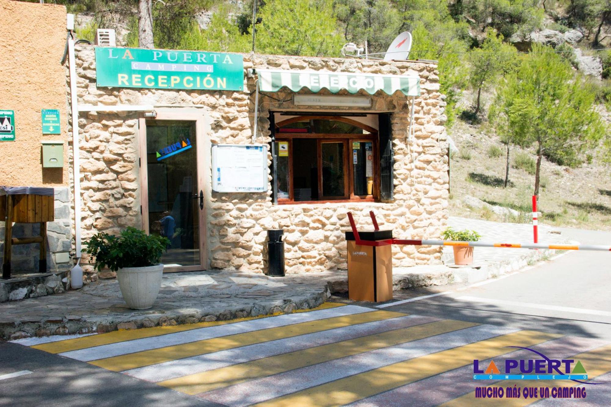 Camping La Puerta โมราตายา ภายนอก รูปภาพ